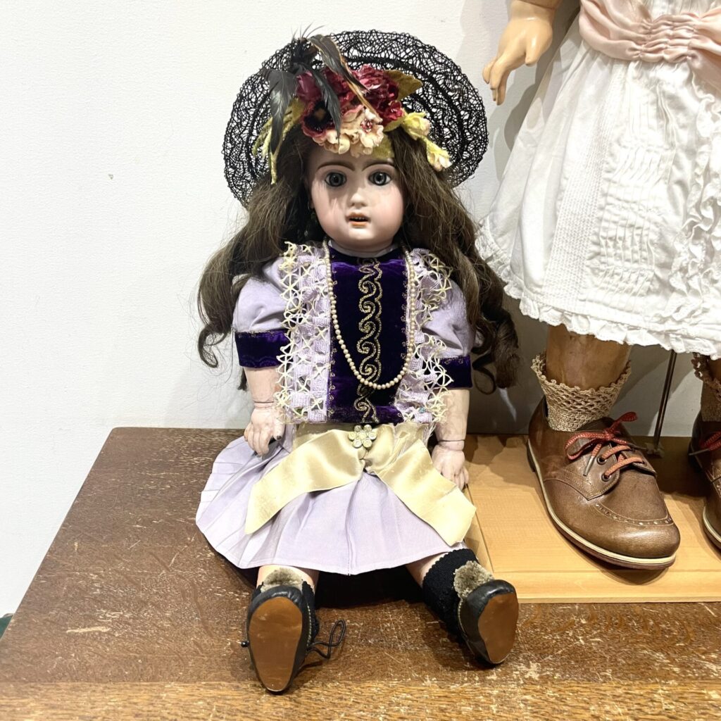 出張買取】埼玉県新座市より「フランスアンティーク ビスクドール 2点