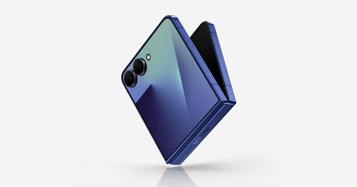 Galaxy Z Flip7 | AI Flip Phone | Samsung US | Samsung US