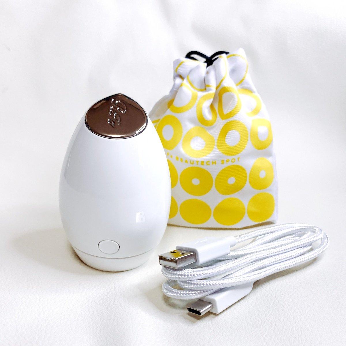 これで1万円台!? いつでも簡単に使えるReFaのフォト美顔器