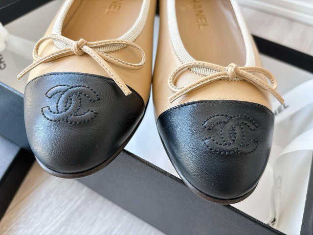 一生大切に履きたい【CHANEL】定番のバレリーナ | Marisol(マリソル