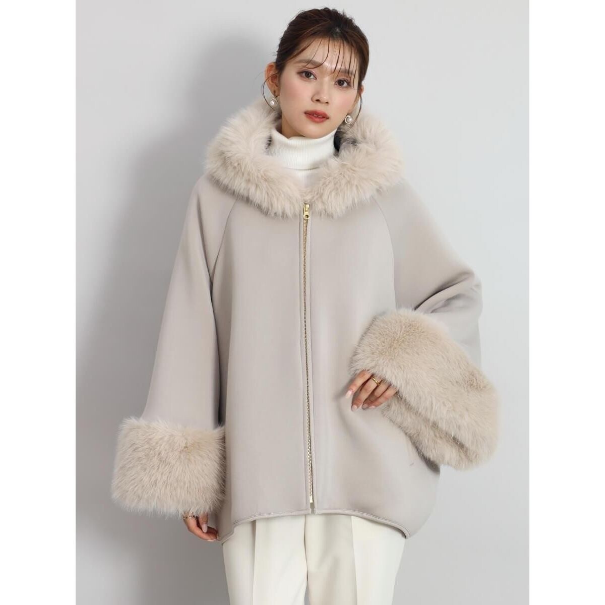 エコファーポンチョアウター | フェンネル(FENNEL) | マルイウェブチャネル