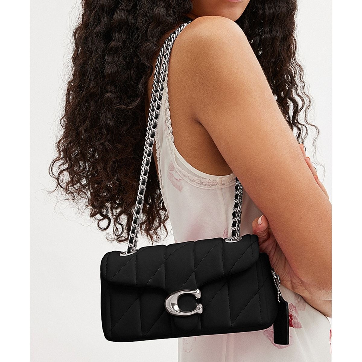 タビー ショルダー バッグ 20・キルティング | コーチ(COACH) | マルイ