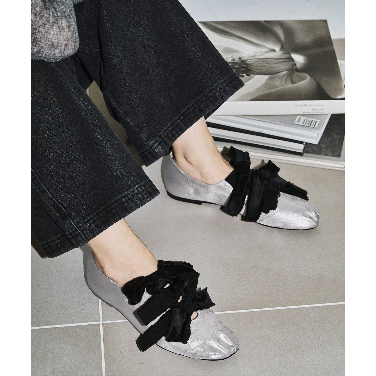 GRISEサテンリボンバレリーナ | ルタロン(LE TALON) | マルイウェブ