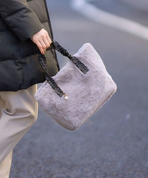 セール】 フリルハンドルフェイクファー バッグ （トートバッグ）｜ANY