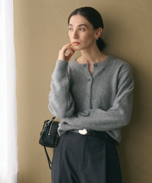 セール】 フォックスカシミヤブレンド クルーネックカーディガン