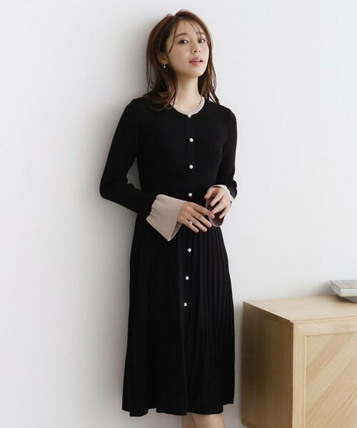 セール】 《美人百花掲載》パール調デザインバイカラーニット