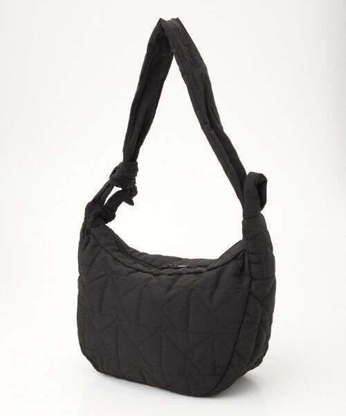 超軽量！】キルティングショルダーバッグ （トートバッグ）｜MONICA