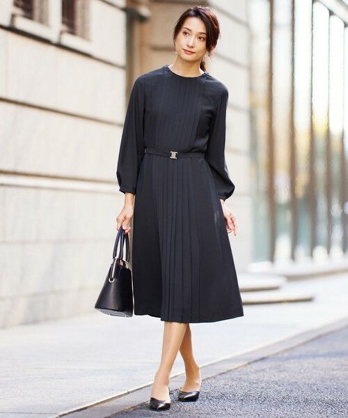 ご好評につき追加生産・洗える】ライトサテン ワンピース （ロング