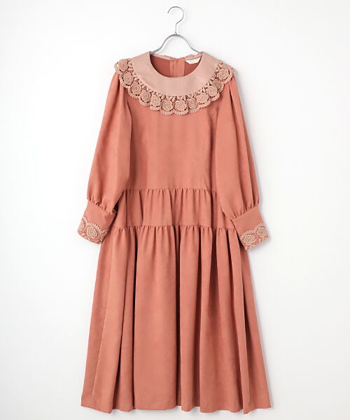 セール】 ローズレース使いワンピース （ロング・マキシ丈ワンピース