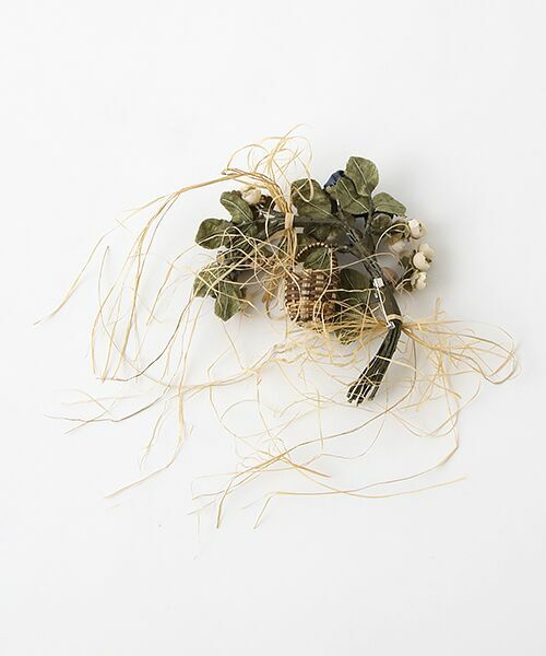 セール】 ブルーベリーファームコサージュ （ブローチ・コサージュ