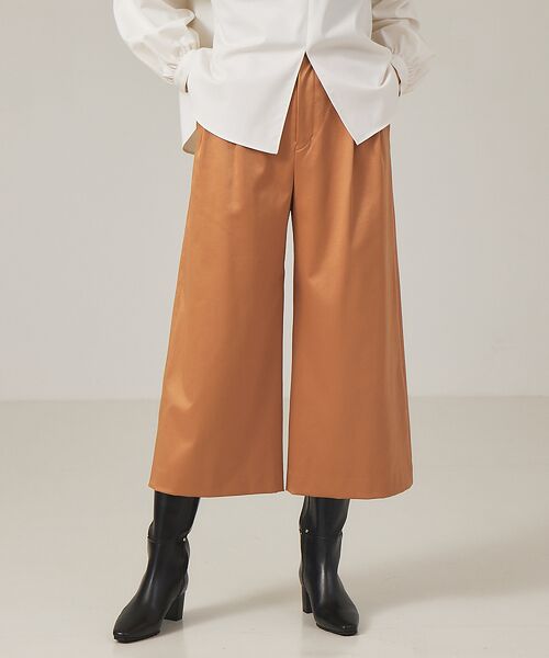 セール】 サテンワイドクロップドパンツ （ショート・ハーフ・半端丈