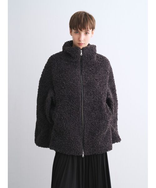 Everly】Poodle boa cape （その他アウター）｜three dots