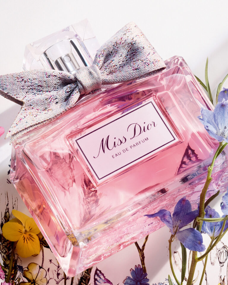 ディオール」が2021年ホリデーコレクションを発売 - TOKION