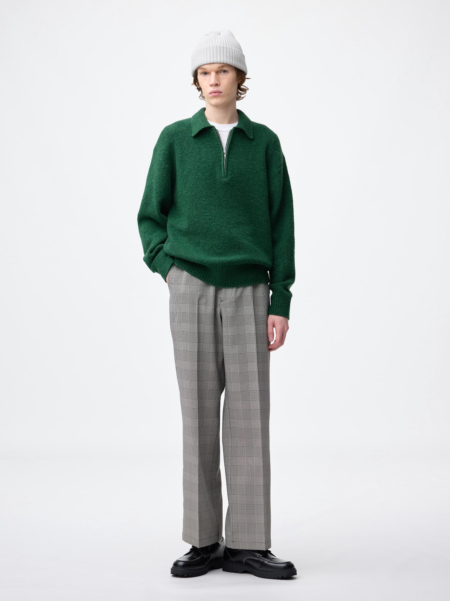 GU公式 | パフニットハーフジッププルオーバー