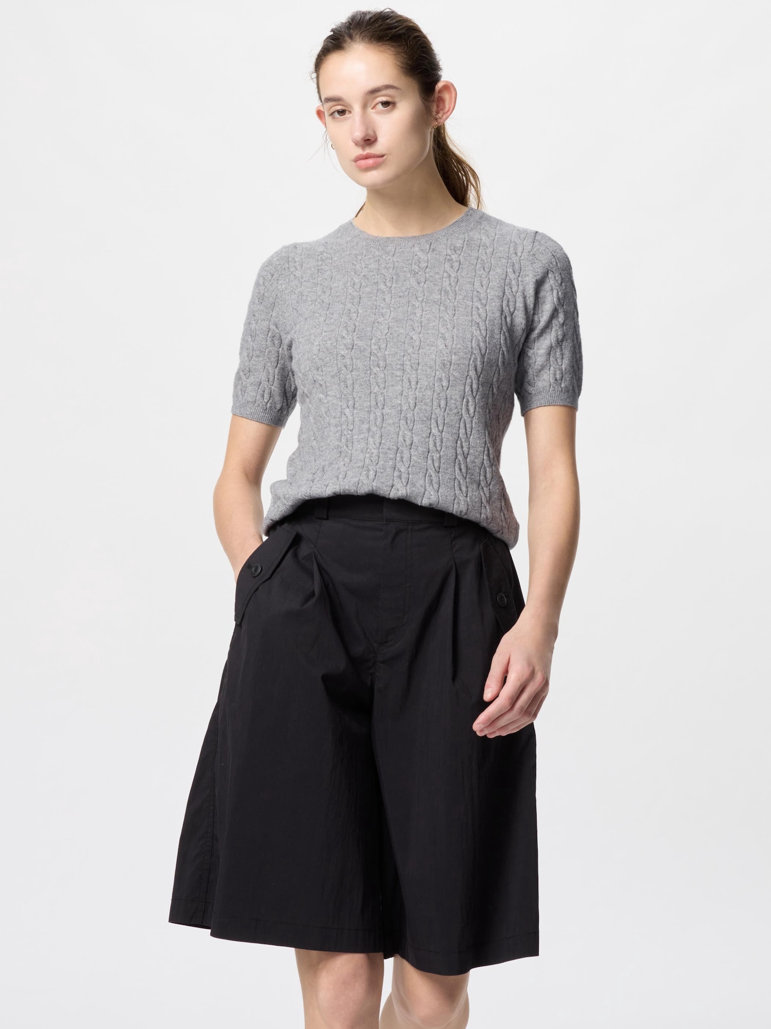 ユニクロ公式 | ケーブルクルーネックセーター