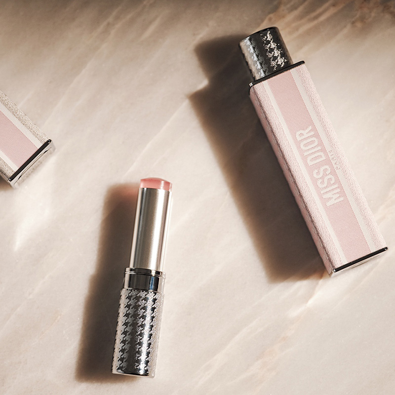 シャネル、ディオールetc.】オシャレの仕上げに『ハイブランドの香り