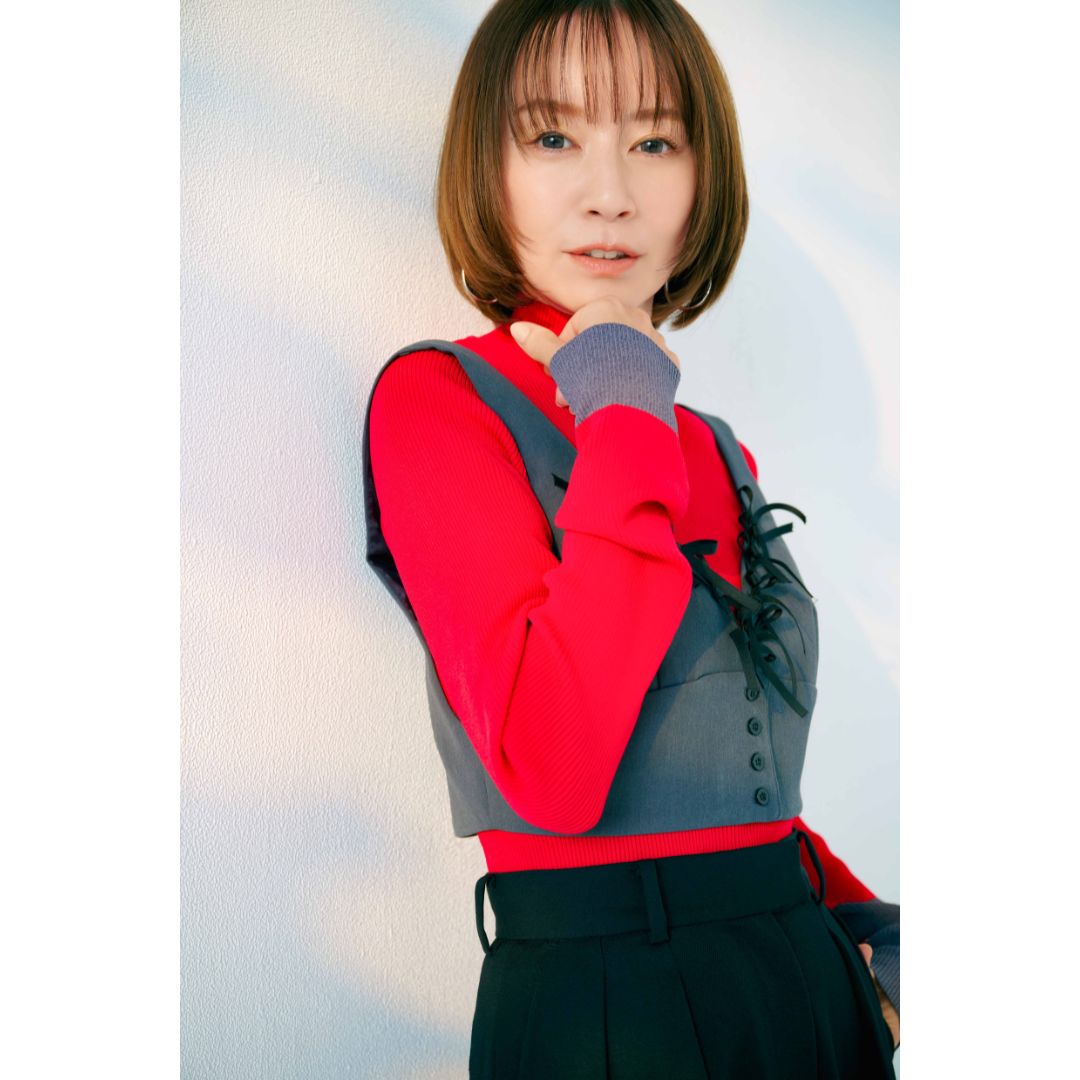 鈴木亜美さん（42）「白髪はだいぶ増えました。自宅でカラーリングする