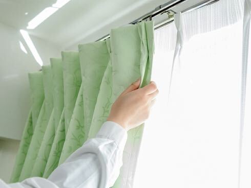 ヨドバシ.com - ロビット Robit めざましカーテン スマホ連動型