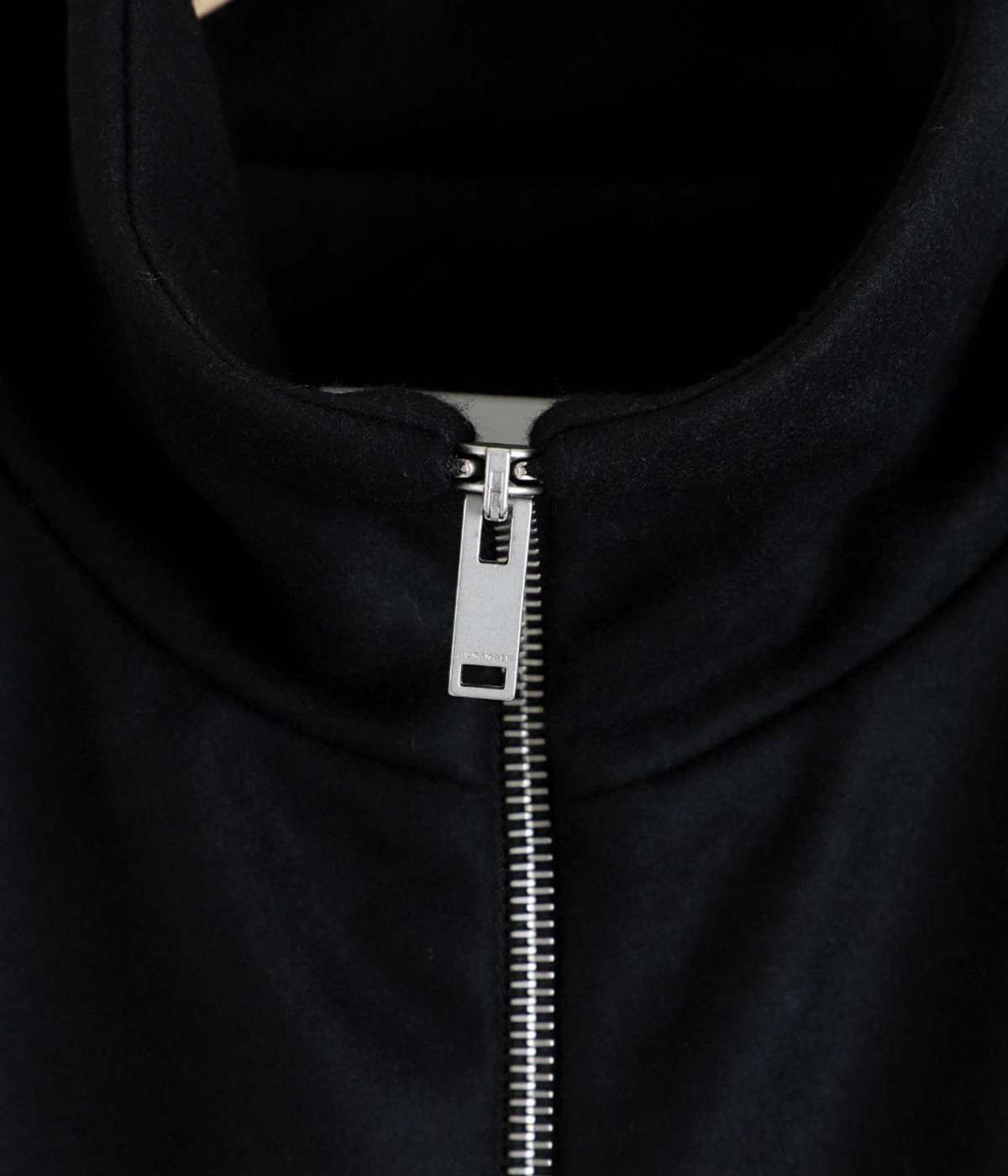 ZIP UP VEST | JIL SANDER(ジルサンダー) / トップス ベスト (メンズ