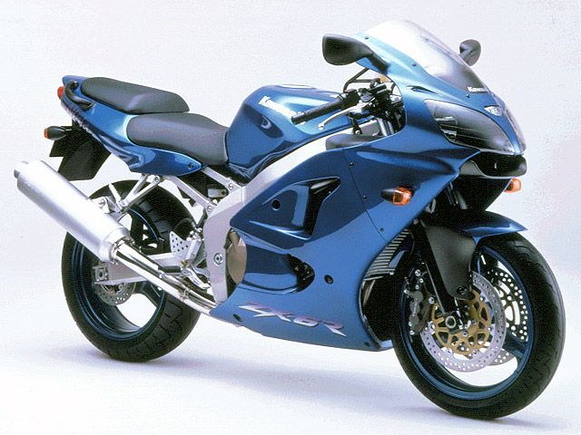 カワサキ（KAWASAKI）2000年 Ninja ZX-6R・フルモデルチェンジの