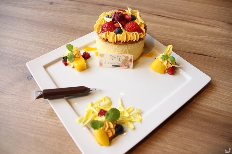 囚われのパルマ」のコラボカフェが10月17日からカプコンカフェ池袋店で