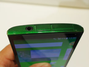 写真で解説する「URBANO L03」 - ITmedia Mobile