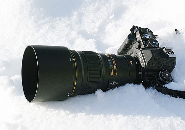 取り回しが容易な、驚きの小型軽量望遠レンズ――ニコン「AF-S NIKKOR