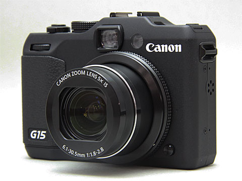 軽快さを高めた明るいレンズの多機能コンパクト――キヤノン「PowerShot
