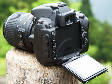 写真を楽しみ、腕を磨けるカメラ――ニコン「D5000」開発者に聞く：永山