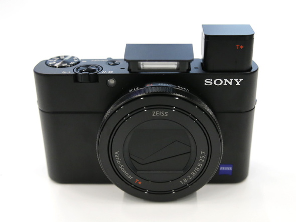 ソニー、1型コンパクトカメラ「RX100 V」発表 シリーズ初の像面位相差