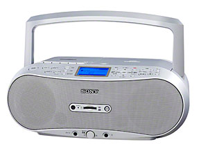 大量のカセットテープをメモリーカード1枚に、ソニーのCDラジカセ「CFD