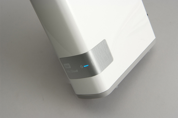 5分で構築できるパーソナルクラウド「WD Cloud」で“スマホの写真が