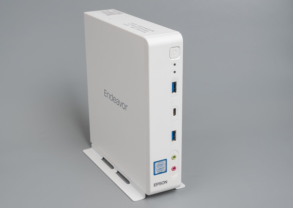 見た目は小さいのに性能はすごい！ 進化したウルトラコンパクトPC