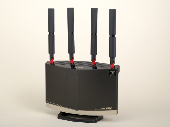 バッファローのWi-Fi 7ルーター「WXR18000BE10P」を試す 無線通信でも