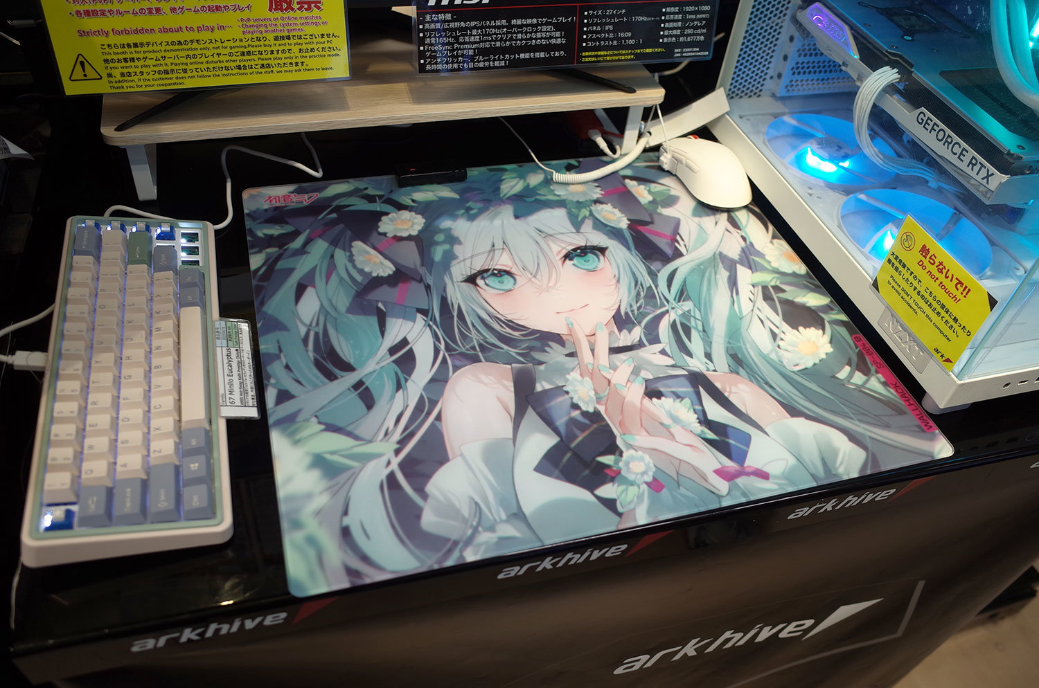ガラスパッドの人気ブランドが「初音ミク」のコラボモデルを投入：古田