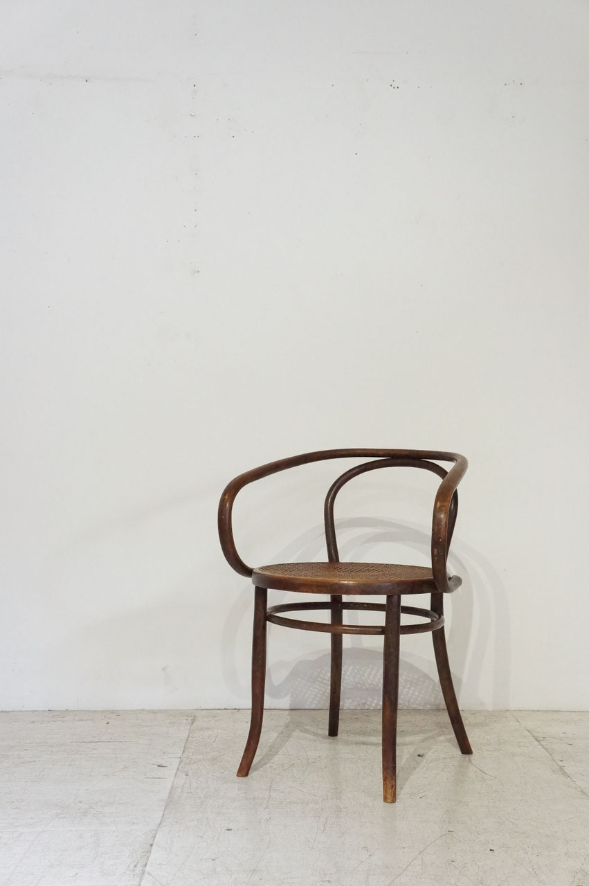 Model.209 / thonet (SOLD) - Wormhole Furniture│埼玉県和光市の