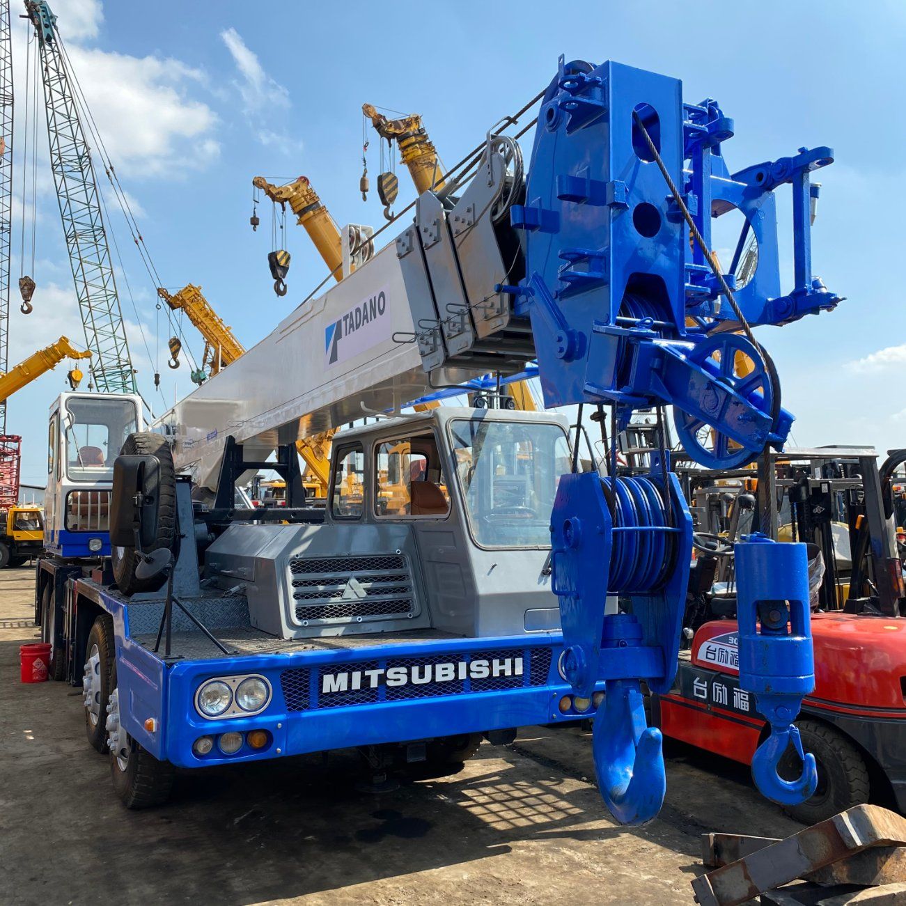 非売品 TADANO CREVO 300 3色セット 非売品 TADANO CREVO 300 3色