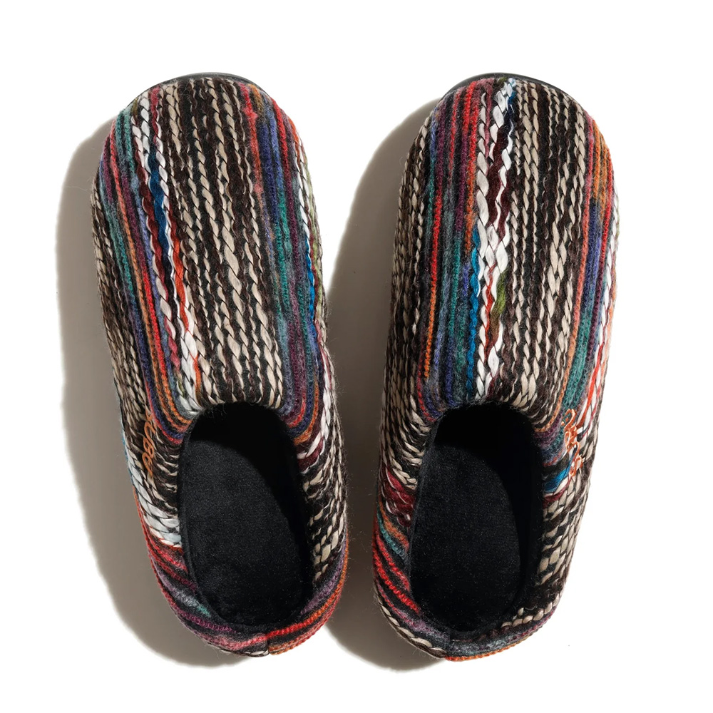 不思議な温もりと異質な存在感を演出する SUBU（スブ）DOTS VIVID