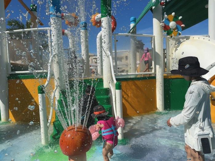 川崎希、エジプトでプールの監視員に驚かれたこと「ラッシュガード着