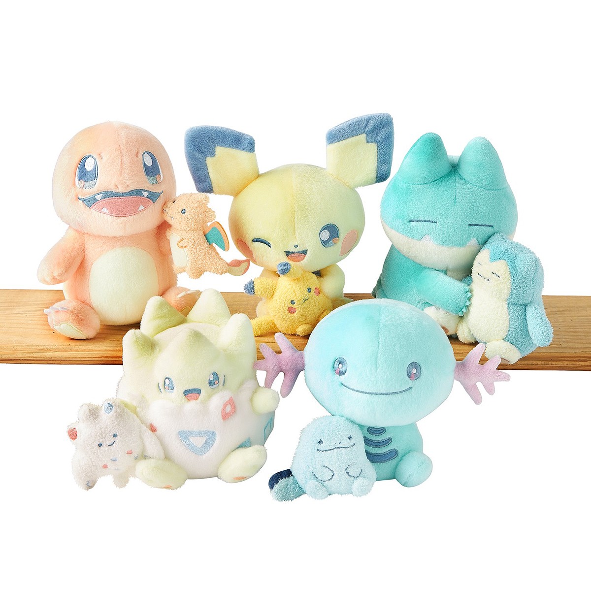 ポケモン】ぬいぐるみと過ごすポケモンたちの日常をテーマにしたグッズ