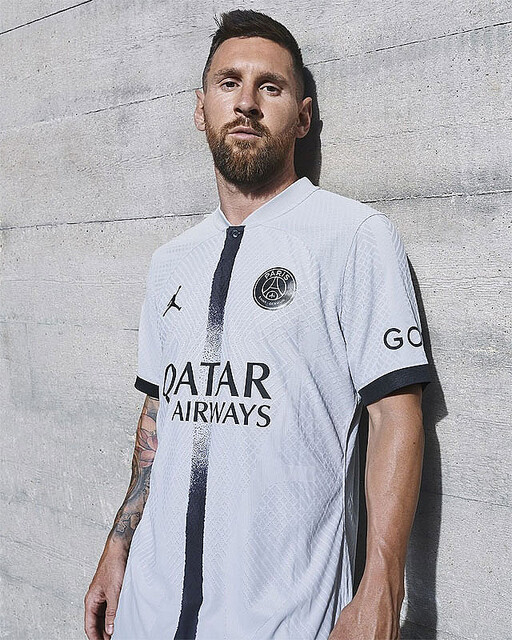 パリ・サンジェルマン、22-23新アウェイユニフォーム発表！「JORDAN