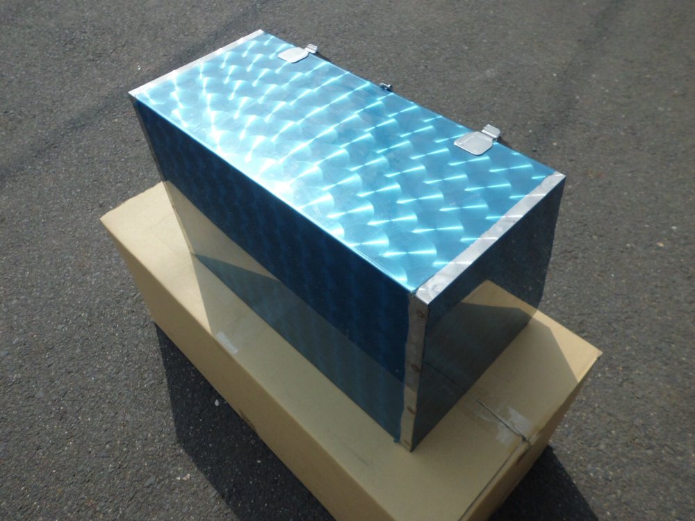 ウロコ工具箱 横幅500mm 高さ320mm | トラックショップ常陸美装