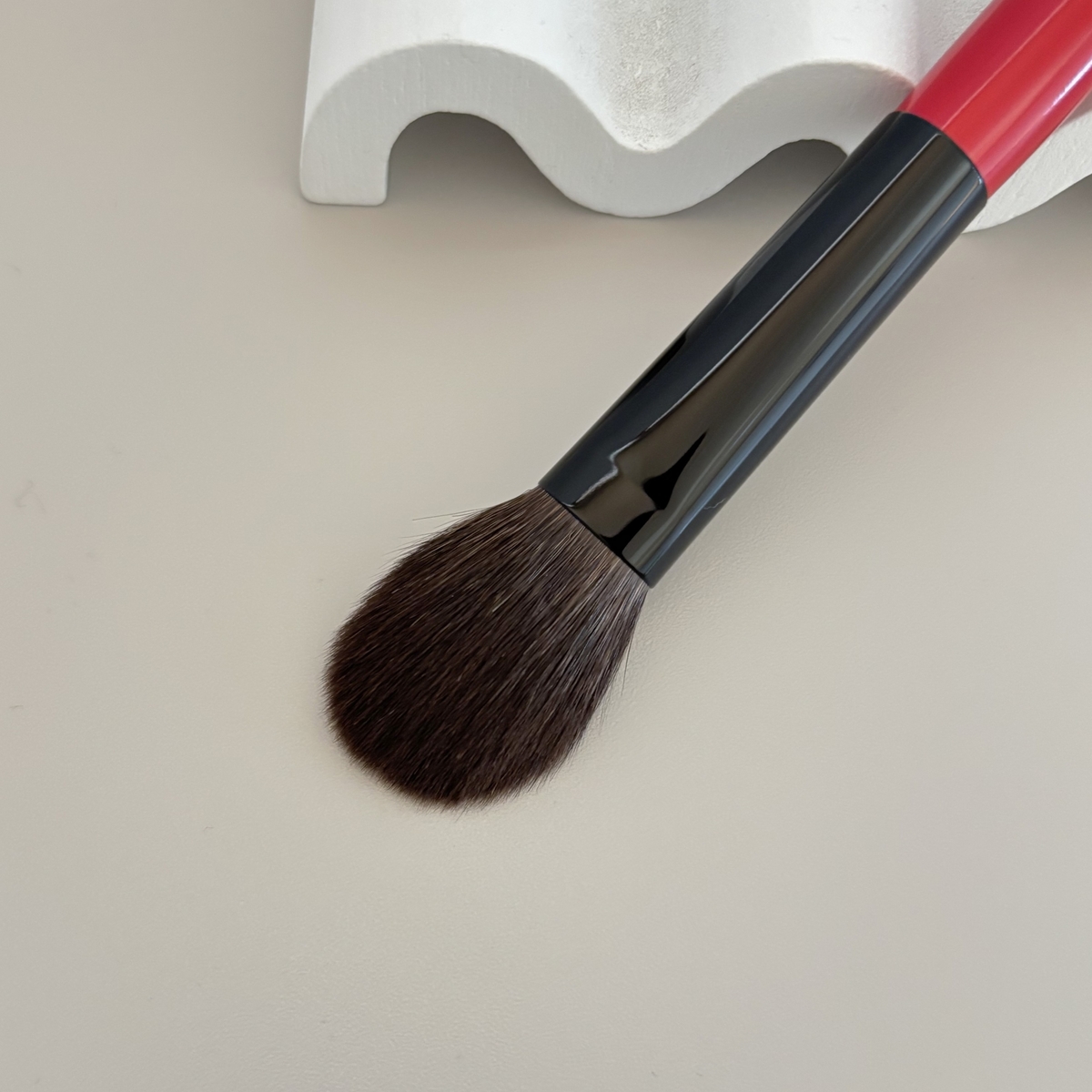 黒】ハイライトブラシ(大) 12SQU（灰リス毛100％） | 竹田ブラシ製作所