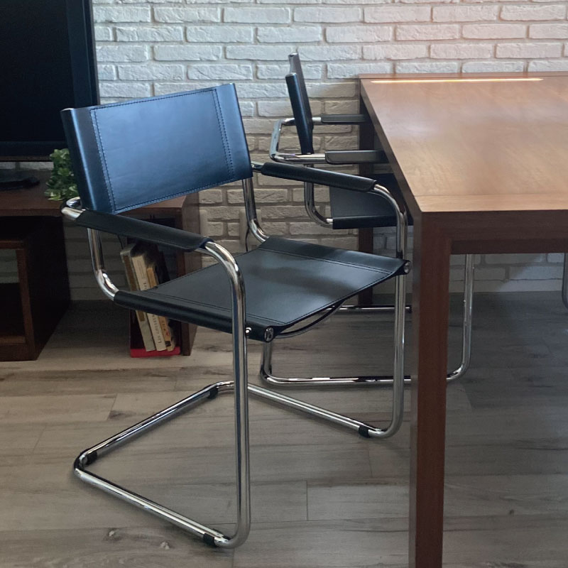 楽天市場】国内在庫 キャンティレバー 011 CUOIO革マルト・スタム Mart