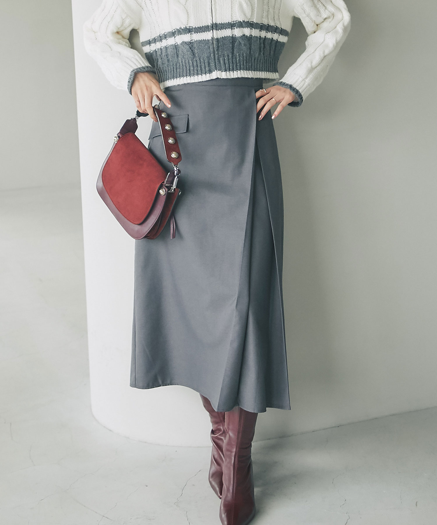 タックナロースカート