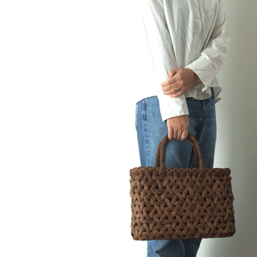 楽天市場】純国産 山形県 山葡萄かごバッグ 鉄線編み : おまめ