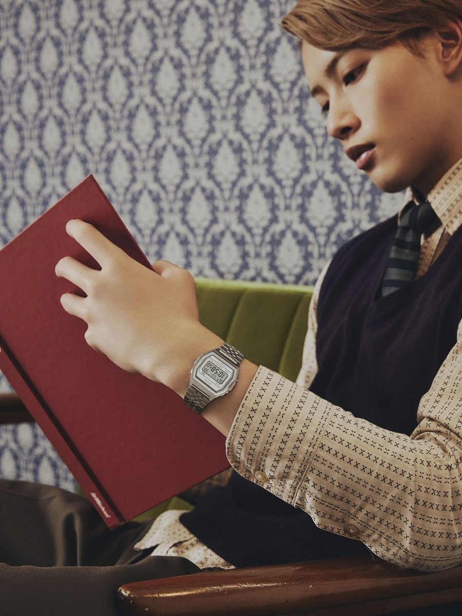 カシオ クラシック CASIO CLASSIC デジタル 限定モデル 腕時計 A1000A