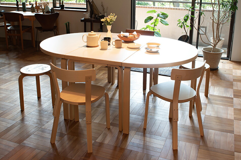 アアルト テーブル 半円形（アルテック／Artek） フリーデザイン