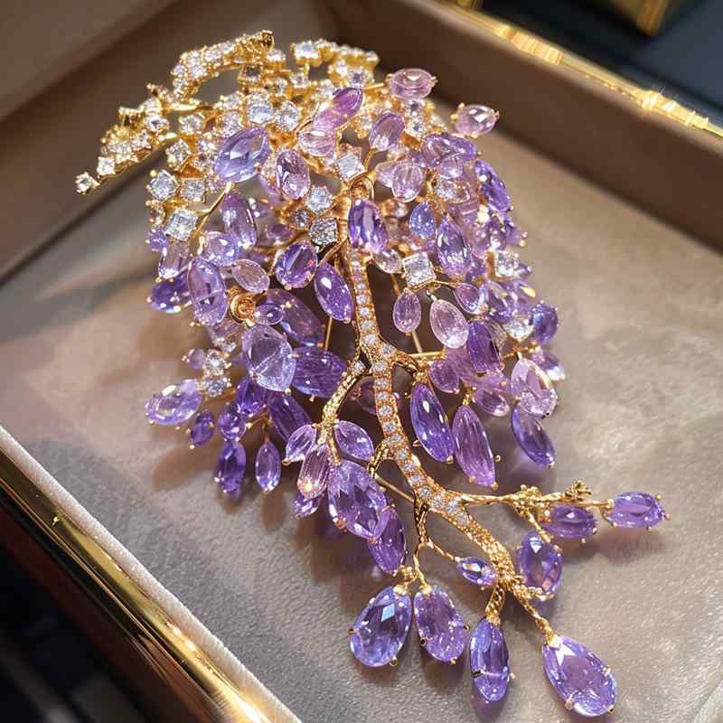 楽天市場】ブローチ レディース 藤の花 クリスタル 宝石 高級感