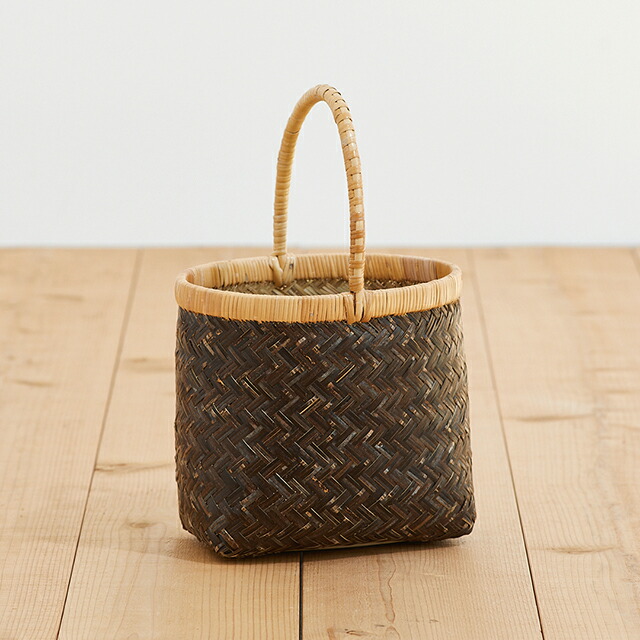 竹かごバッグ(一本手/楕円型/中サイズ/黒竹/ふち・取手上質籐使用)(約